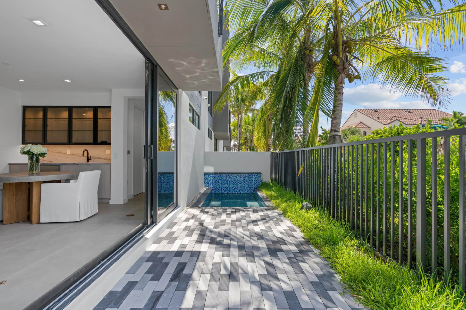 Project Detail Gallery