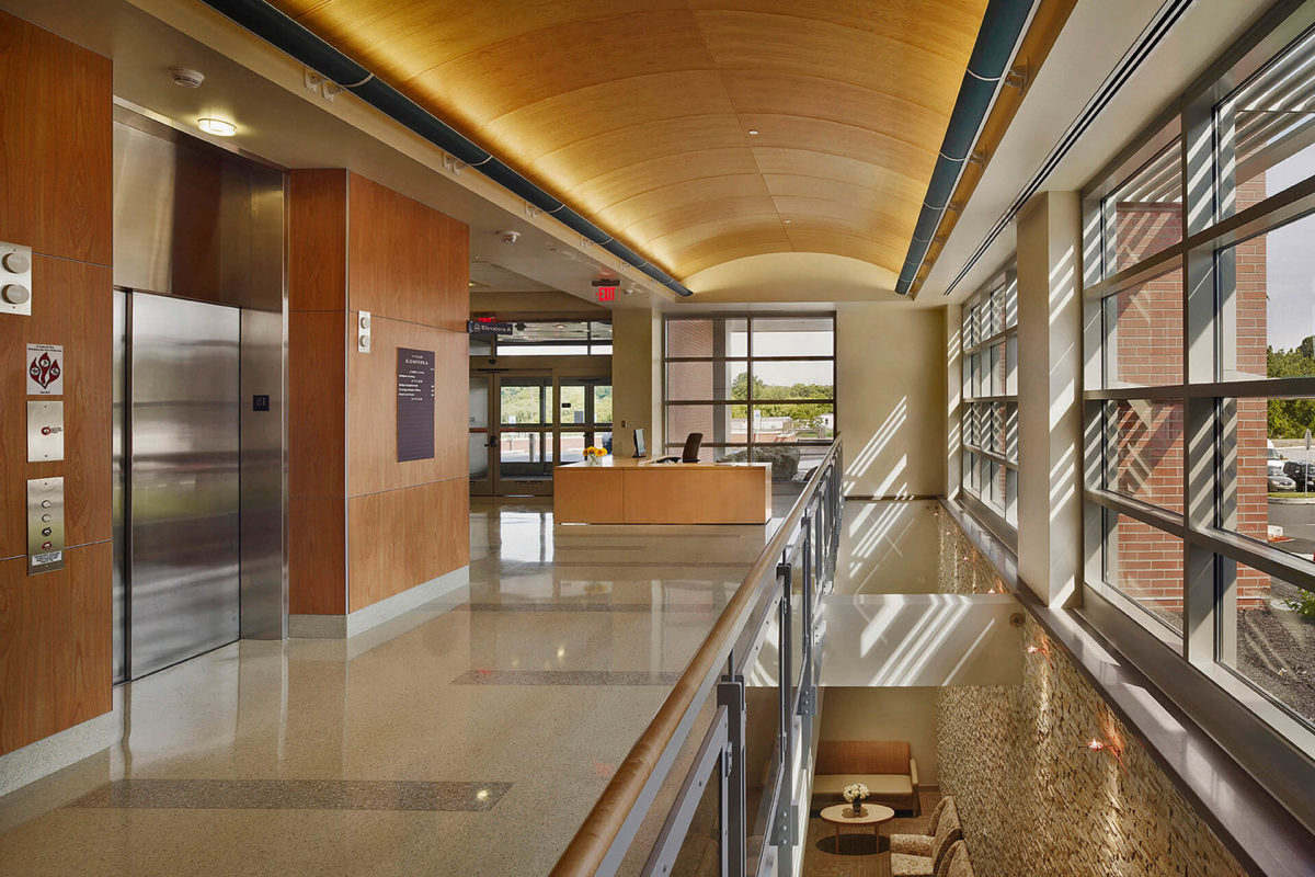 pinnacle-health-cancer-center-main-entrance-lobby-1200x800